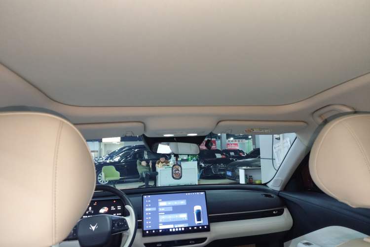 Used ARCFOX T1 2025 Model 425 MAX
