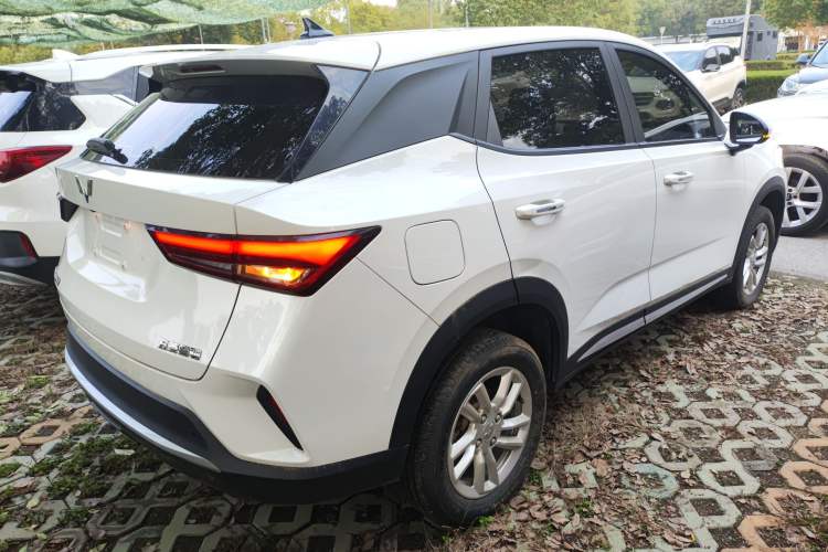 Used Wuling Alvez 2022 1.5L CVT Comfort Edition
