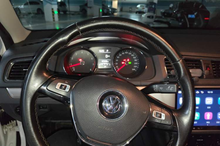 Used Volkswagen Lavida 2017 1.6L Automatic Comfort Edition