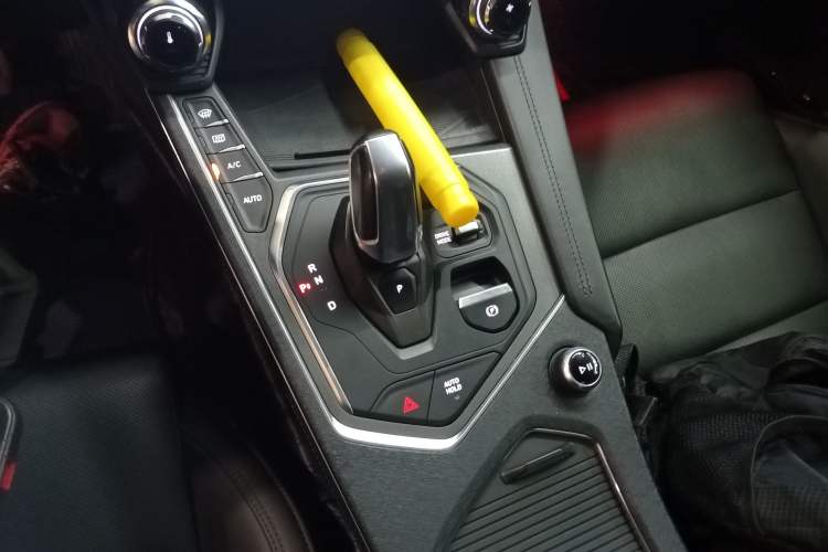 Used Lynk & Co 01 2021 2.0TD Two-Wheel-Drive Pro Trim