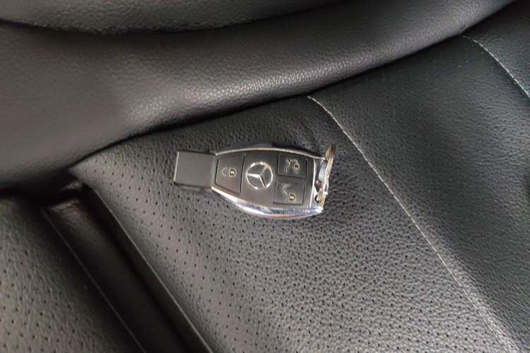 Used Mercedes-Benz C-Class 2017 Restyled C 180 L Fashion Edition Sport Version
