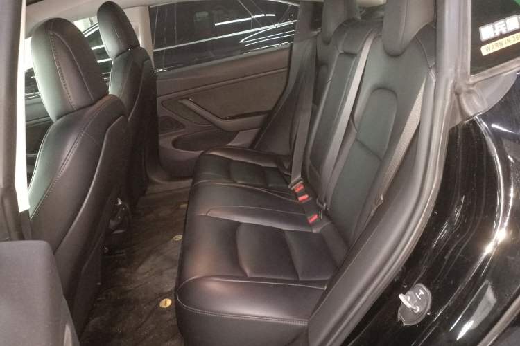 Used Tesla Model 3 2019 Long-Range Rear-Wheel-Drive Version