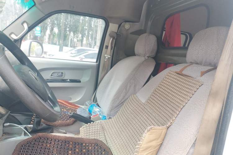 Used Jinbei New Hiace S 