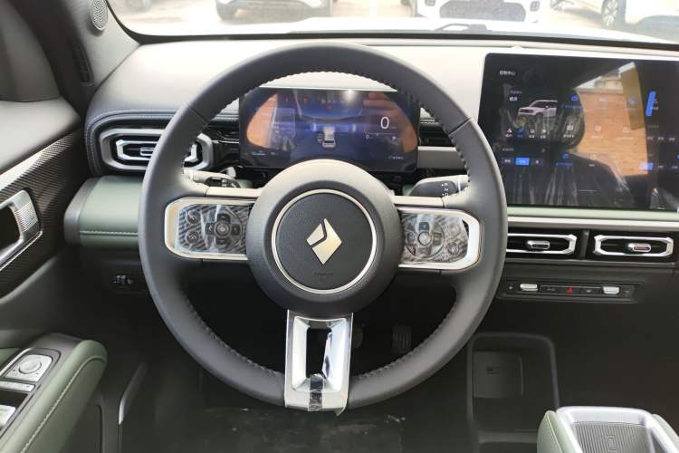 Used Baojun Spark EUV 2026 301km Flagship Edition Steering Wheel