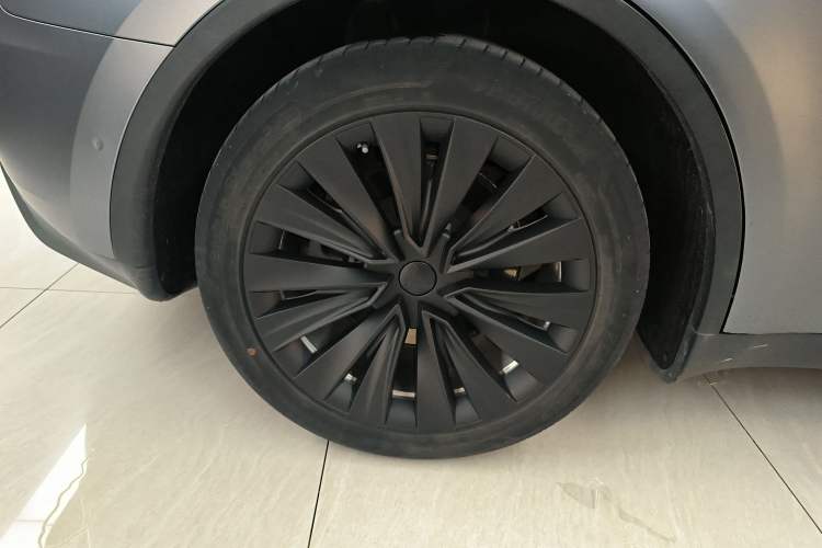 Used Tesla Model Y 2021 Standard Range Rear-Wheel Drive Version