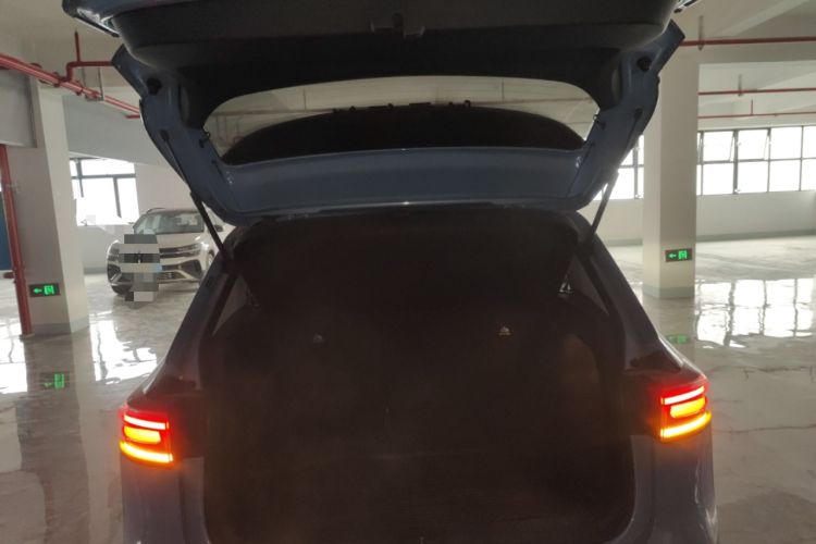 Used Volkswagen Tharu 2025 NewRui 300TSI Prestige Edition