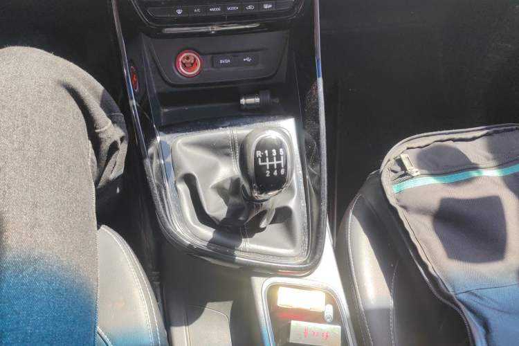 Used Baojun 530 2018 1.5T Manual Prestige Version China V