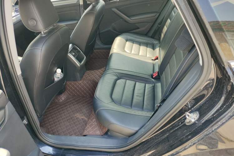 Used Volkswagen Passat 2017 280TSI DSG Luxury Edition
