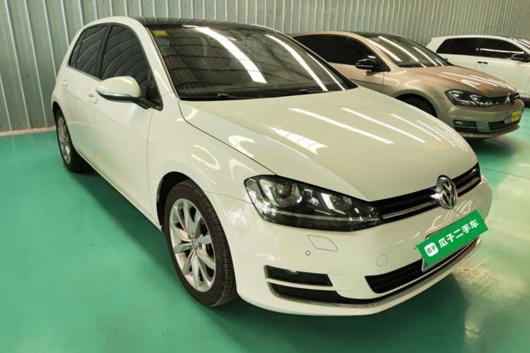 Used Volkswagen Golf 2015 1.4TSI Automatic Flagship Model
