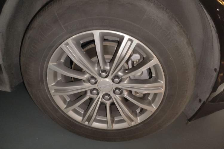 Used Cadillac XT5 2016 25T Luxury Model