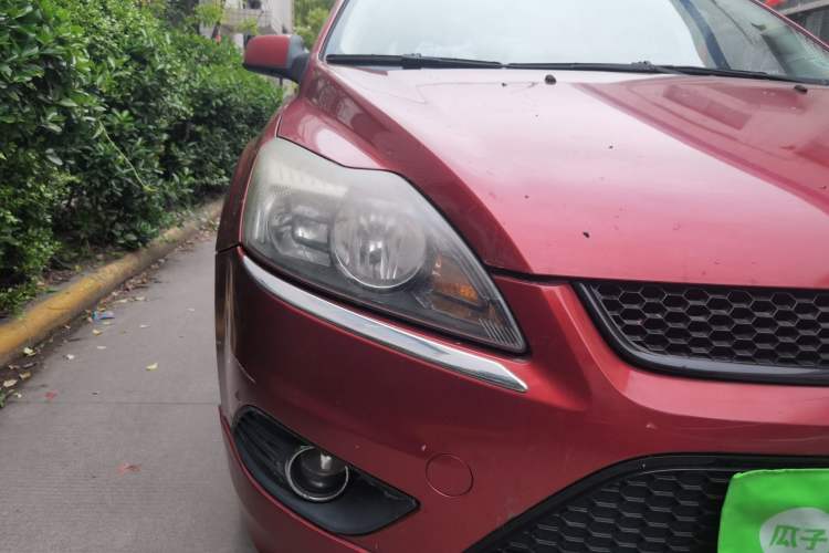 Used Ford Focus 2013 Hatchback Classic 1.8L Automatic Fashion Edition
