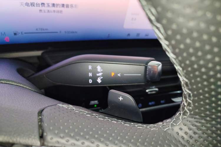 Used Buick LaCrosse 2024 Avia Edition Gear Lever