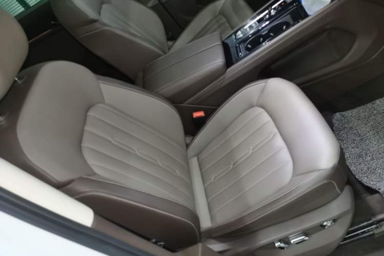 Used Volkswagen Viloran 2024 330TSI Luxury Edition