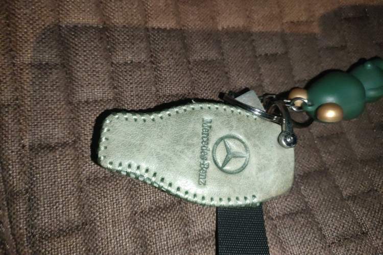 Used Mercedes-Benz GLA 2017 GLA 220 4MATIC Fashion Model Vehicle Key