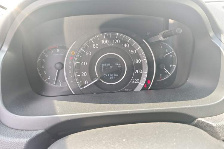 Used Honda CR-V 2015 2.4L two-wheel drive luxury version
