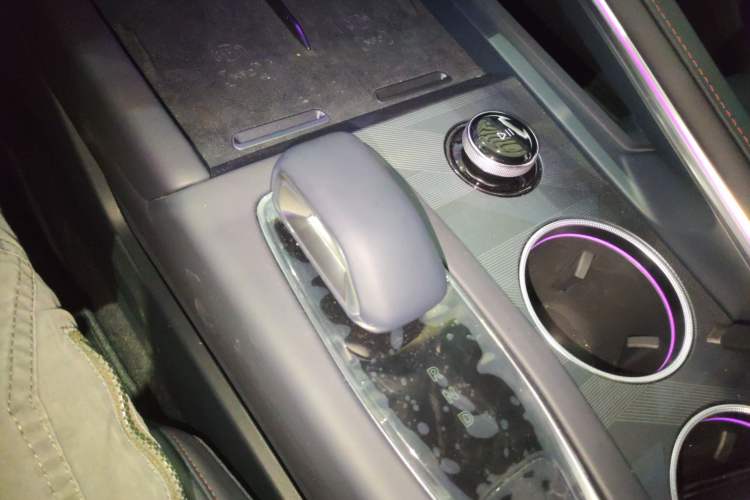 Used Zeekr 001 2026 Model 103° Four-Wheel Drive Ultra Version
