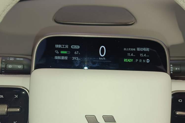 Used Li Auto Li Auto i6 2025 Model Two-Wheel-Drive Standard Type
