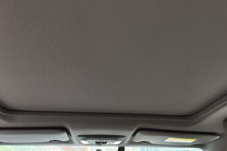 Used Honda XR-V 2021 1.5L CVT Comfort Version Headliner