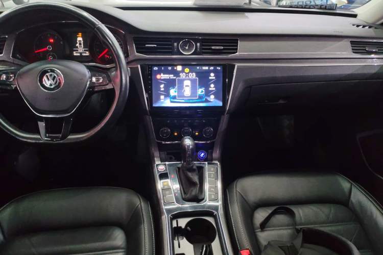 Used Volkswagen Passat 2017 330TSI DSG Luxury Edition