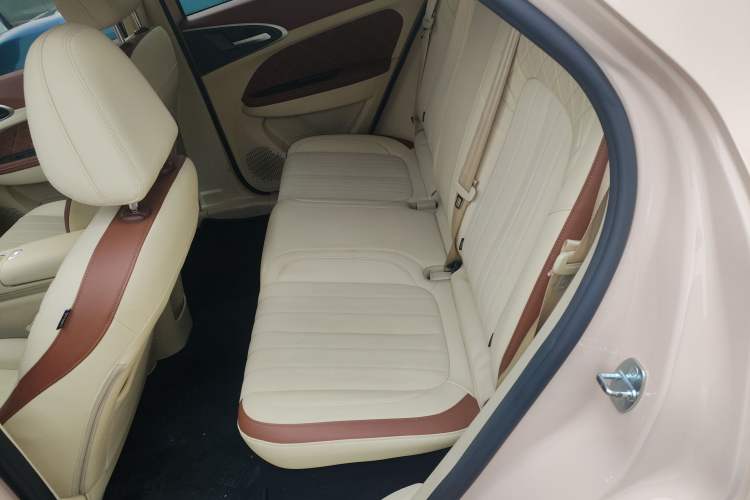 Used ORA Good Cat 2023 401 km Standard Range Premium Trim Ternary Lithium
