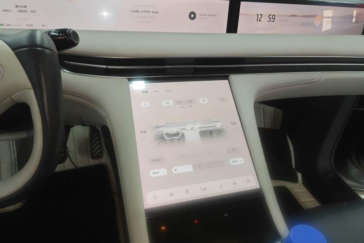 Used IM LS7 2023 100kWh Lux Rear-Drive Version Audio And AC Panel