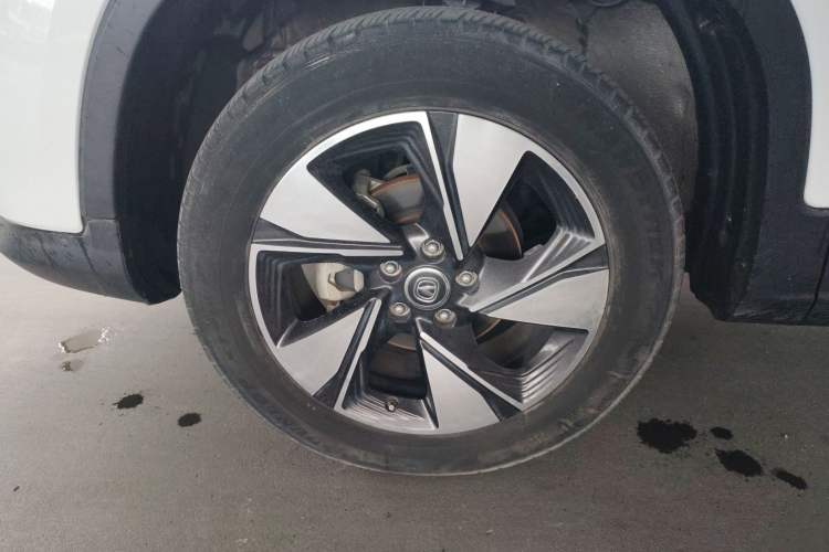 Used CHANGAN CS75 2020 280T Automatic Smart Edition China VI Left Front Wheel Hub