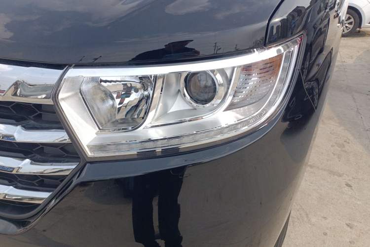 Used JAC Refine M3 2025 1.8L Manual Classic Edition 5 Seats
