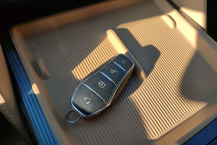 Used BYD Song L DM-i 2024 112 km Leading Edition
