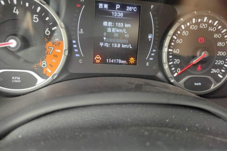 Used Jeep Renegade 2018 Connected Large Screen Version 180T Automatic Jingneng Version Odometer Close Up