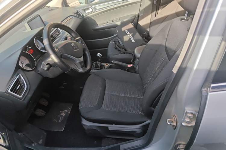 Used Peugeot 308 2012 1.6L Manual Fashion Edition