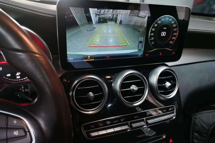 Used Mercedes-Benz GLC 2018 GLC 200 4MATIC
