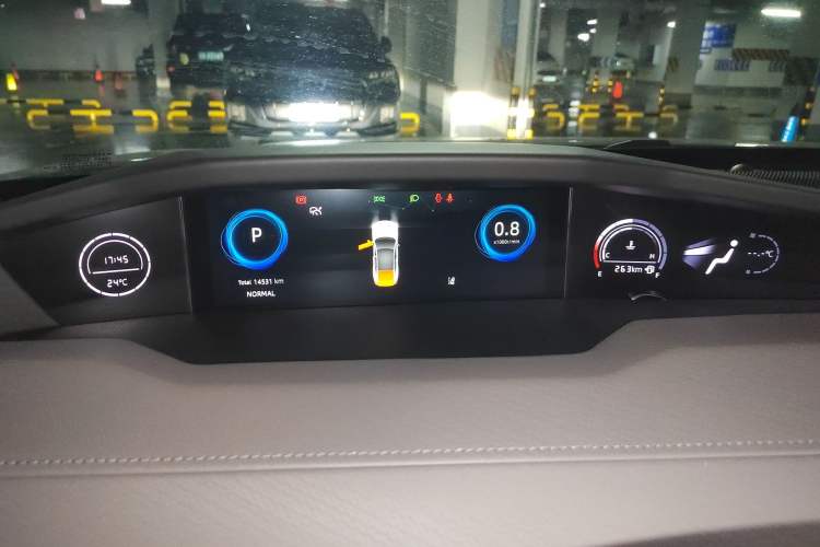 Used Changan UNI-V 2022 1.5T Prestige Version