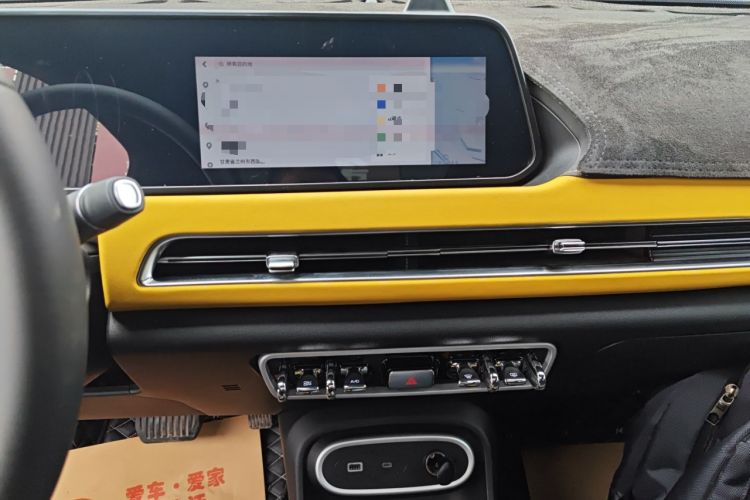 Used ORA Good Cat GT 2024 Mulan Edition 401 km Range Prestige Version 135 kW Audio And AC Panel