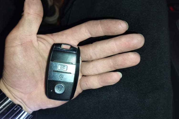 Used Kia K5 2016 1.6T Automatic LUX
