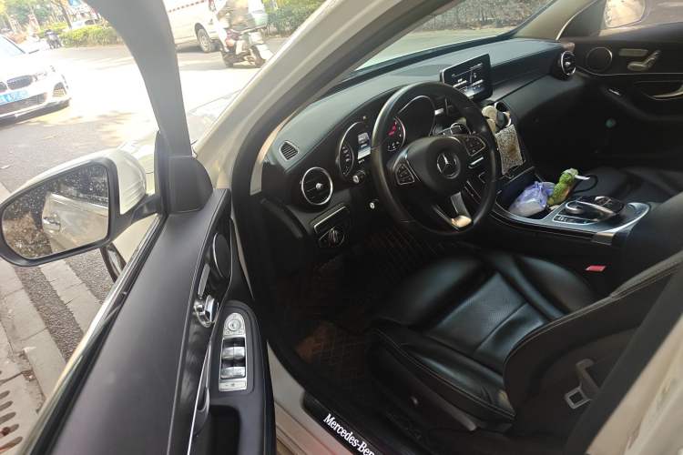 Used Mercedes-Benz C-Class 2016 C 200 L Sport Edition Driver Seat