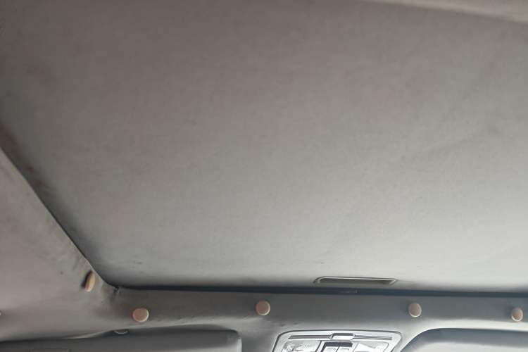 Used Geely Auto GX7 2013 2.4L Automatic Prestige Edition Headliner