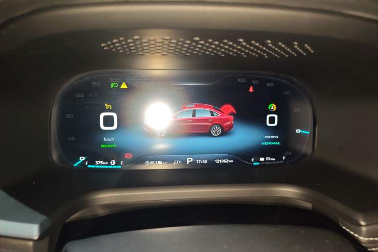 Used Roewe i6 New Energy 2017 45T Hybrid Connective Smart Luxury Edition