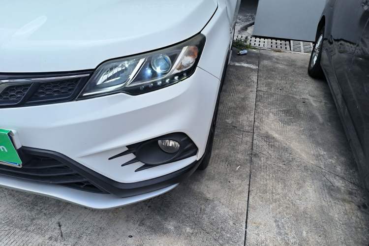 Used Soueast DX3 2018 1.5T CVT Luxury Model Left Front Headlight