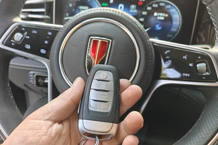 Used Hongqi H9 2020 2.0T Smart Connect Flagship Edition
