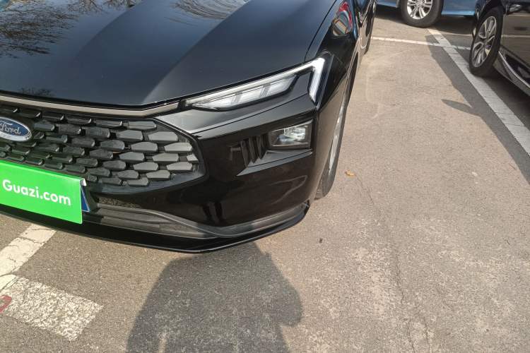 Used Ford Mondeo 2023 EcoBoost 180 Comfort Model Left Front Headlight