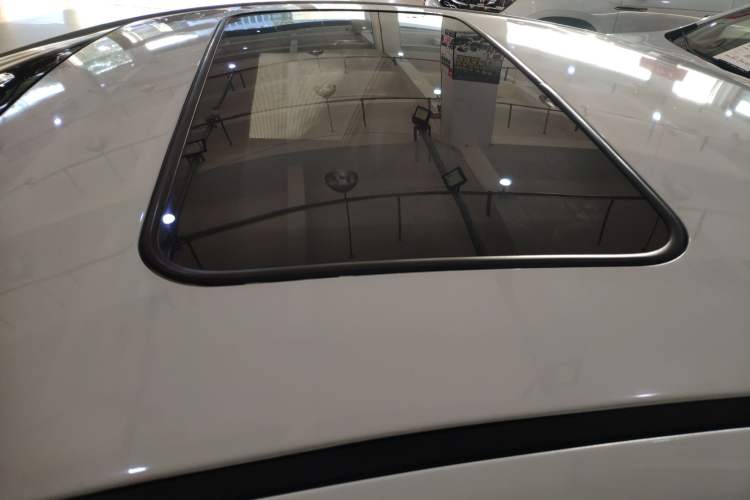 Used Hyundai Elantra (5th Generation / Langdong) 2016 1.6L Automatic Smart Version
