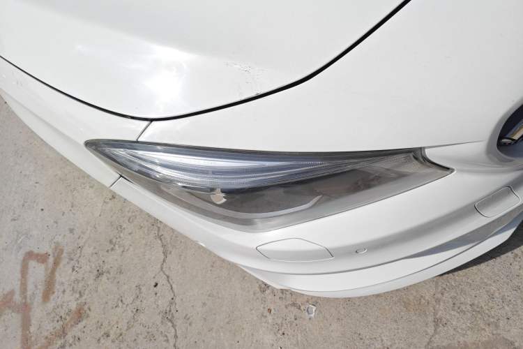 Used Mercedes-Benz CLA 2014 CLA 260 4MATIC Right Front Headlight