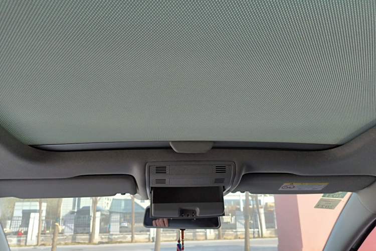 Used Volkswagen Golf 2017 230TSI Automatic Comfort Edition – Celebrating Milestone of One Million Units