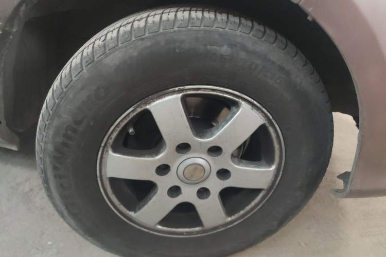 Used Foton MP-X E 2017 2.0L New Express Long Wheelbase 4Q20M Right Front Wheel Hub