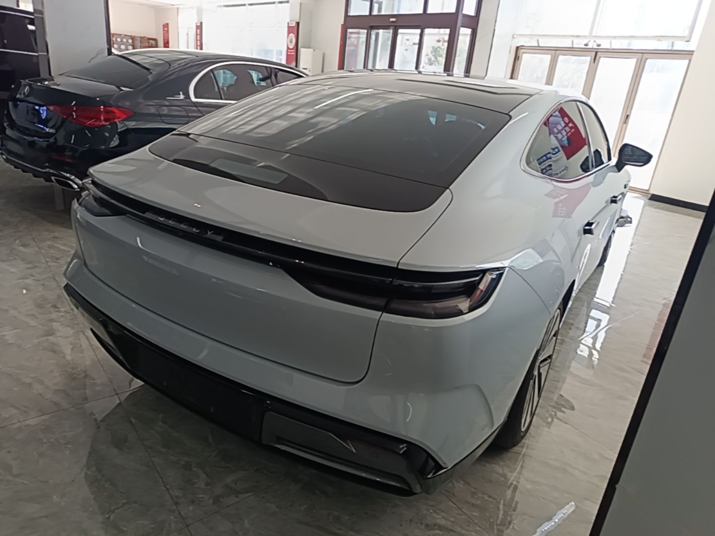 Geely Galaxy E8 2024 550 km Range Rear-Drive MAX — снимка 6