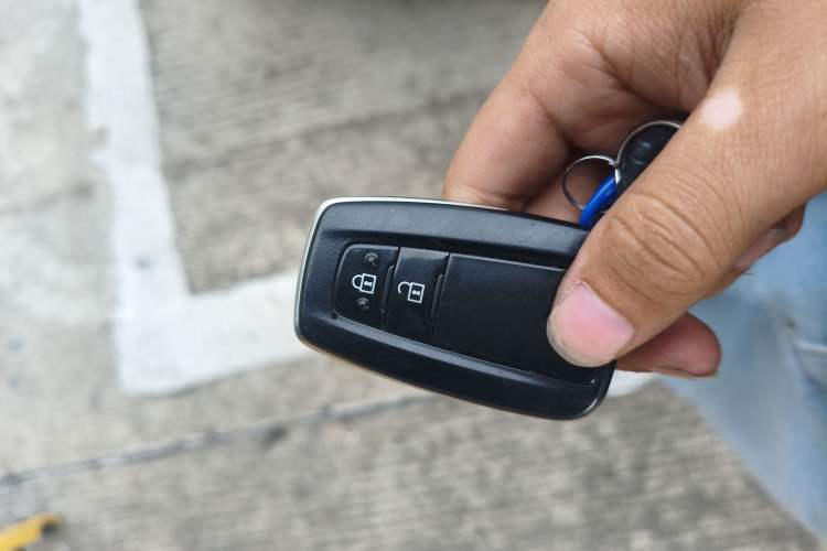 Used Toyota RAV4 2020 2.0L CVT Two-Wheel Drive Fashion Edition
