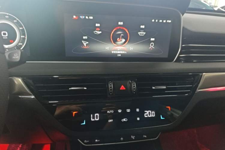 Used Hongqi HS5 2022 2.0T Smart Connect Flagship Edition
