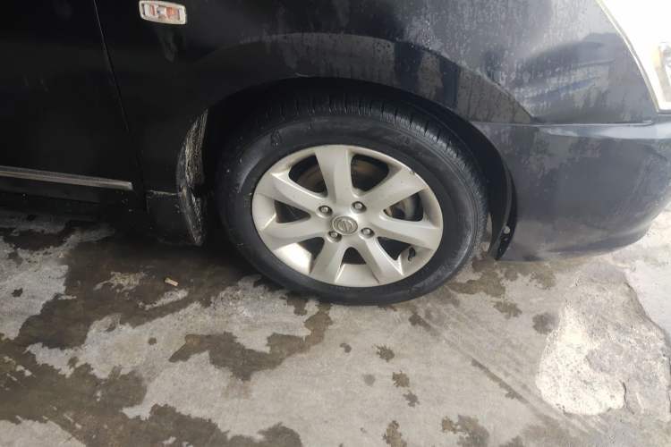 Used Nissan Sylphy 2009 2.0XL CVT Luxury Edition Right Front Wheel Hub