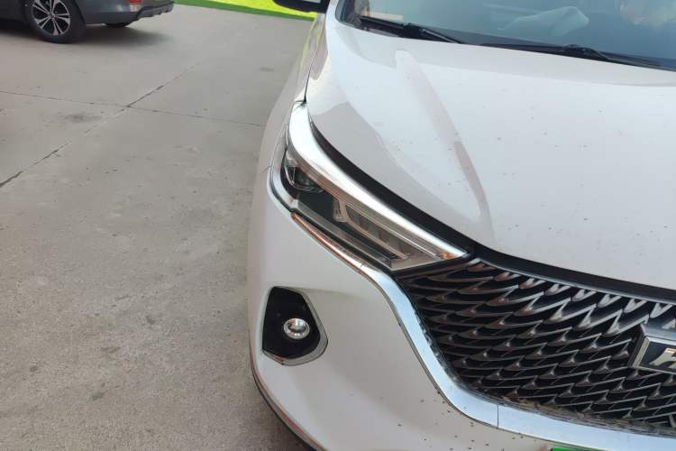 Used Haval M6 2021 PLUS 1.5T Manual Luxury Smart Connectivity Model