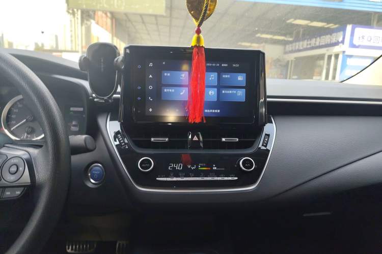 Used Toyota Corolla 2021 Dual-Motor 1.8L E-CVT Elite Edition
